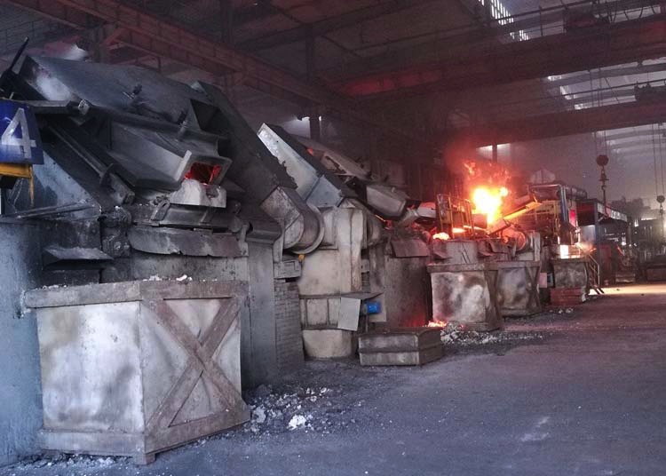 如何提高酸性中頻爐爐襯壽命？